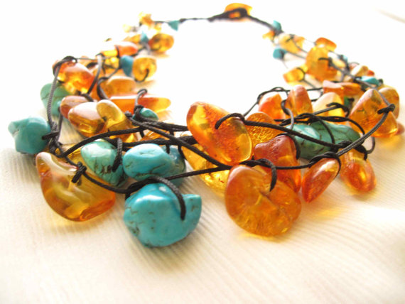 Amber & Turquoise Necklace / Baltic Amber Necklace / Turquoise Necklace / Natural Raw Stones / Raw Stone Jewelry / Emerald Teal Honey